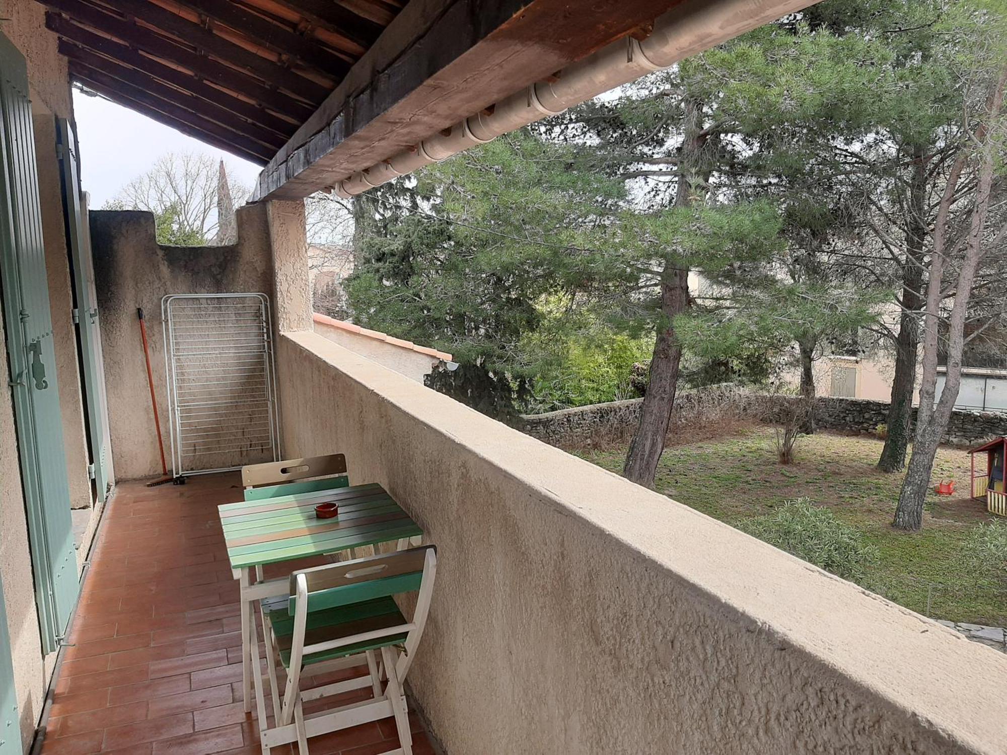 Appartement Avec Grand Jardin Et Parking, Юзес Экстерьер фото